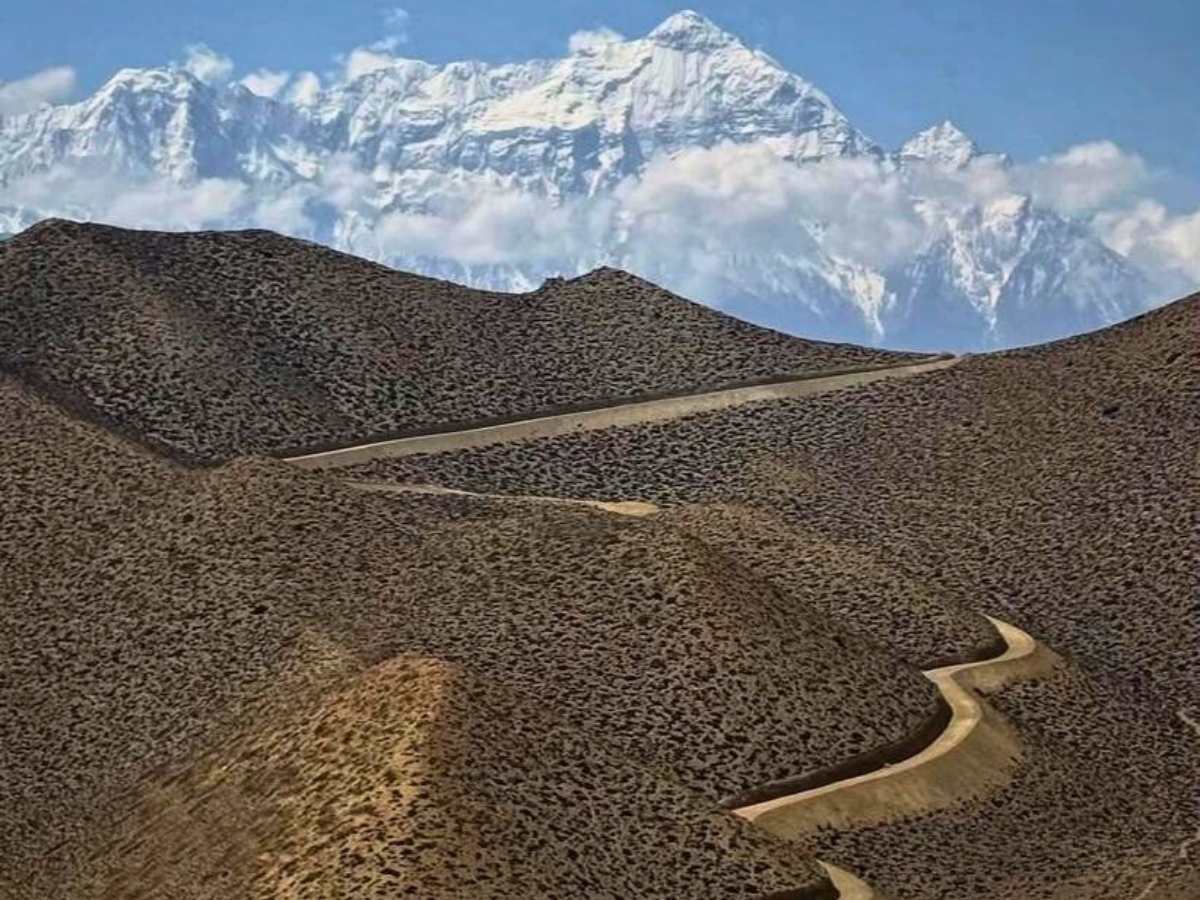landscape from upper mustang